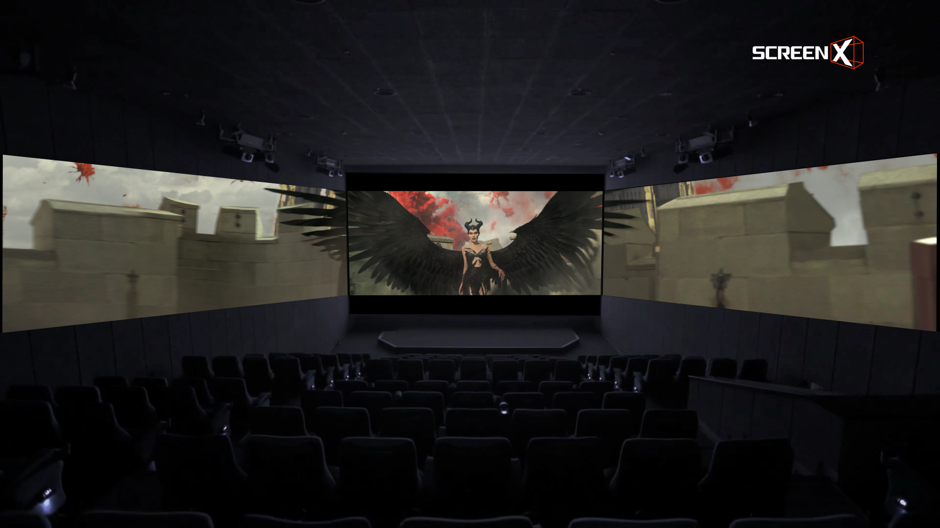 『マレフィセント2』3面上映×4Dで飛行シーンに没入!「4DX with ScreenX」体感レポート