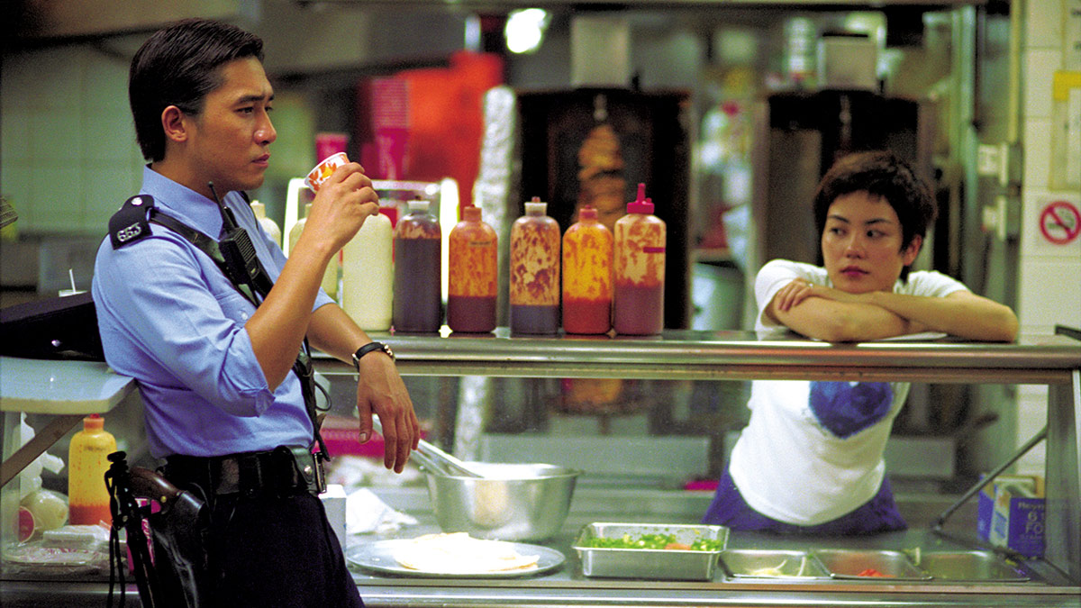 『恋する惑星』恋愛映画の傑作が切り取る、90年代前半の香港に流れた空気