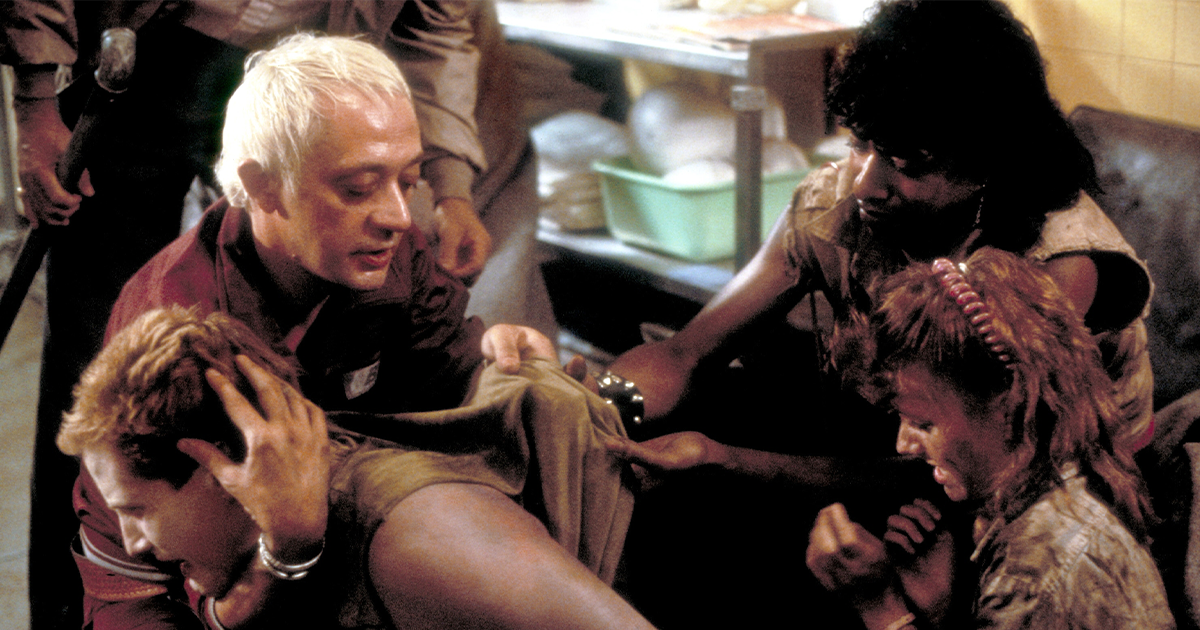 バタリアン ダン オバノン初監督作の勢いと 前時代的宣伝をあわせて堪能する 3ページ目 Cinemore シネモア