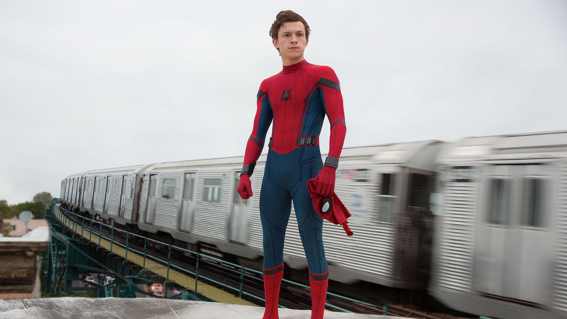 『スパイダーマン:ホームカミング』CG全盛のアクション映画界で、若き体育会系が生身のスタントで魅せる!