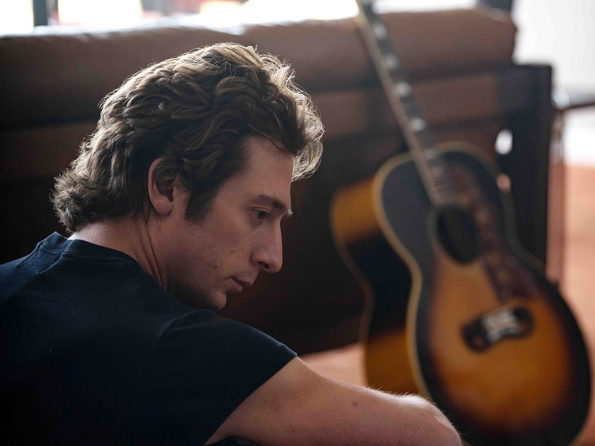 『スプリングスティーン 孤独のハイウェイ』ジェレミー・アレン・ホワイト　本人の惜しみない協力でカリスマの若い時代を全霊で体現【Actor’s Interview Vol.50】