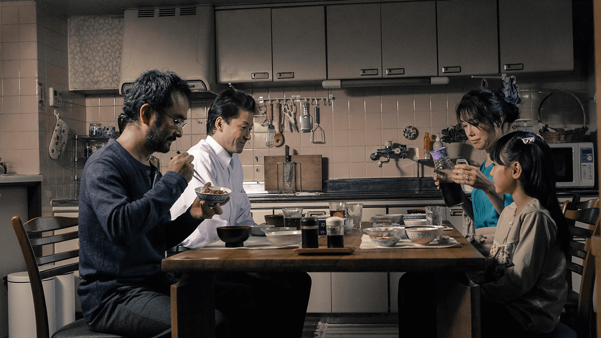 『淵に立つ』一家に入り込む他人によって露呈する家族の素顔 ※注!ネタバレ含みます。