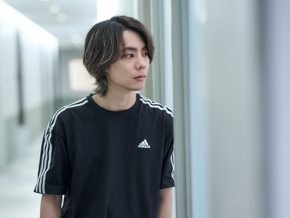 『我々は宇宙人』門脇康平監督　無機物も有機物も贔屓せず描く 【Director’s Interview Vol.592】
